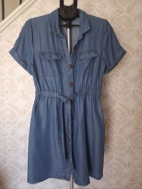 Women's Denim Dress Button-Front Short Sleeve Tie Waist Medium